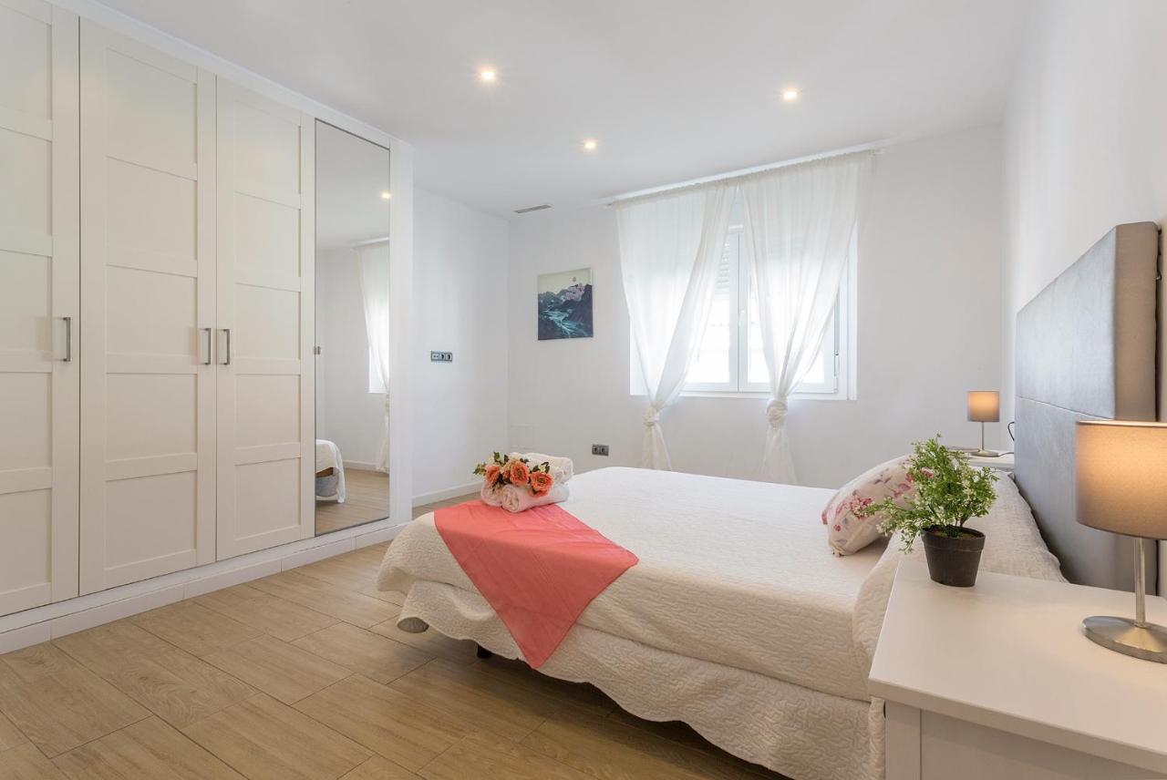 Luxe Vista Historico 5 Rooms 4 Banos 헤레스 외부 사진